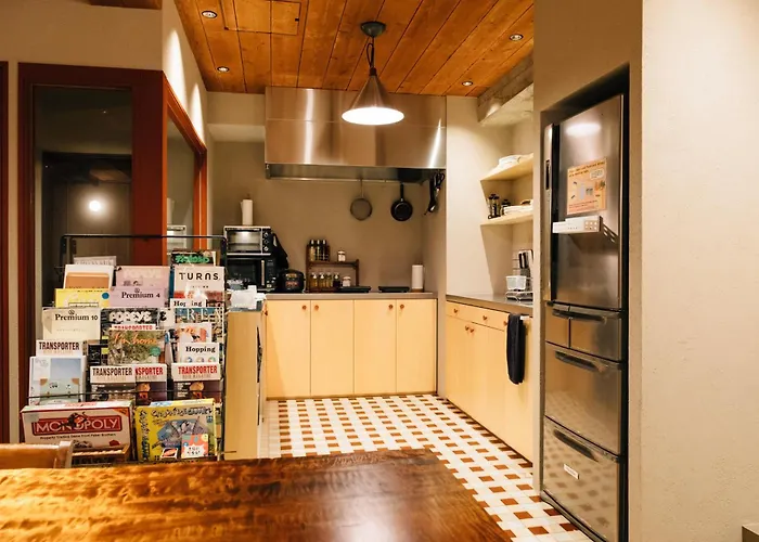 Nui. Hostel & Bar Lounge Tōkyō